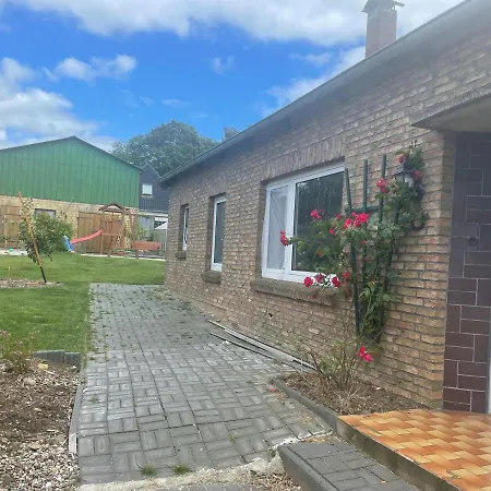 Holiday home Haus Zwischen Nord- Und Ostsee Garten&spielplatz